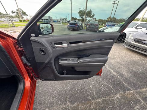 Used 2021 Chrysler 300 S image 19
