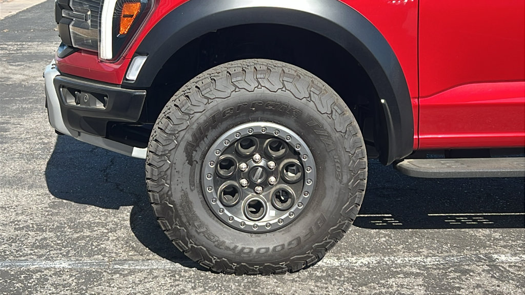New 2025 Ford F150 Raptor AWD/4WD image 8