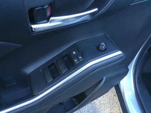 Used 2023 Toyota Highlander XLE image 53