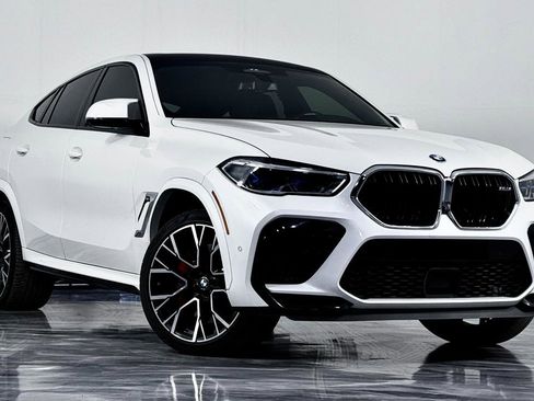Used 2022 BMW X6 M w/ Executive Package AWD/4WD image 2
