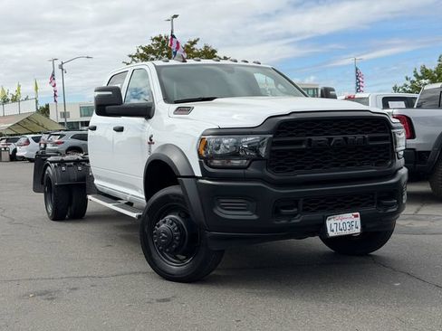 Used 2024 RAM 1500 Warlock RWD image 2