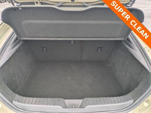 Used 2024 MAZDA MAZDA3 s image 13
