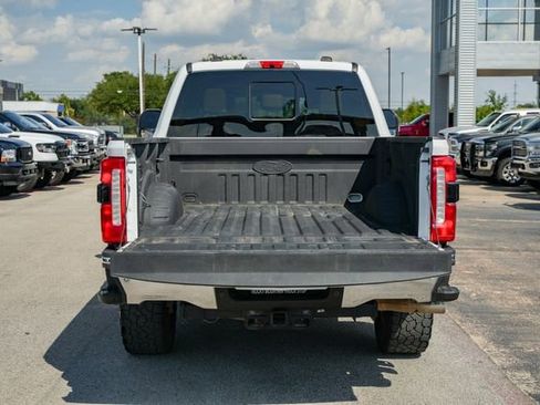 Used 2023 Ford F250 Lariat w/ Chrome Package image 10
