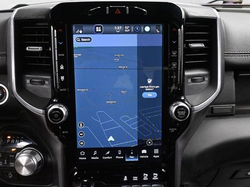 Used 2023 RAM 1500 Laramie image 27