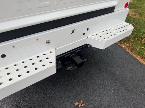 Used 2022 Ford F350 XL w/ Power Equipment Group image 22