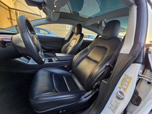 Used 2019 Tesla Model 3 Long Range image 11