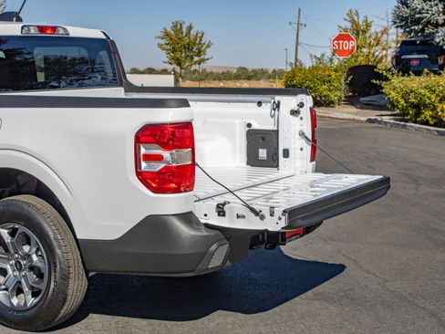 Used 2025 Ford Maverick XLT w/ Equipment Group 302A AWD/4WD image 9