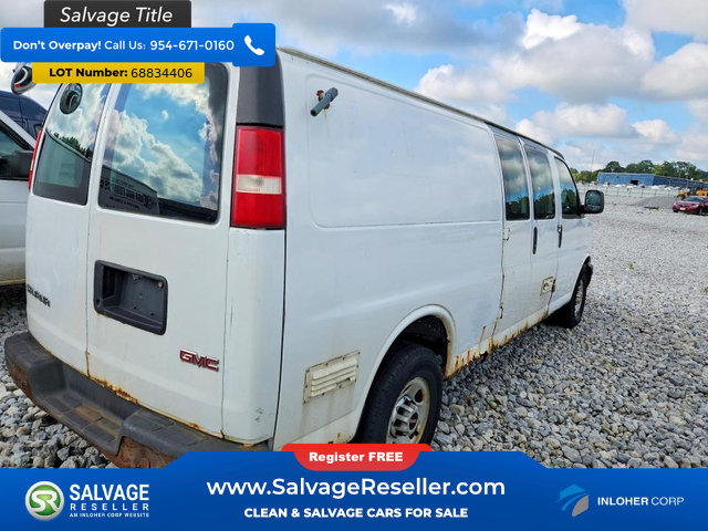 Used 2010 GMC Savana 3500 Extended RWD image 4