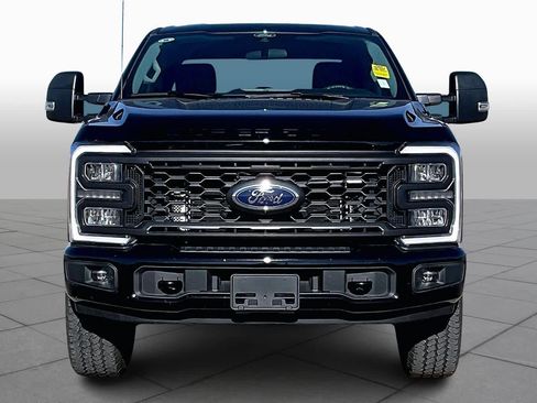 Used 2025 Ford F250 XL w/ STX Appearance Package image 3