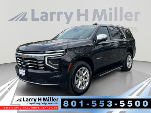 Used 2025 Chevrolet Tahoe Premier AWD/4WD image 1