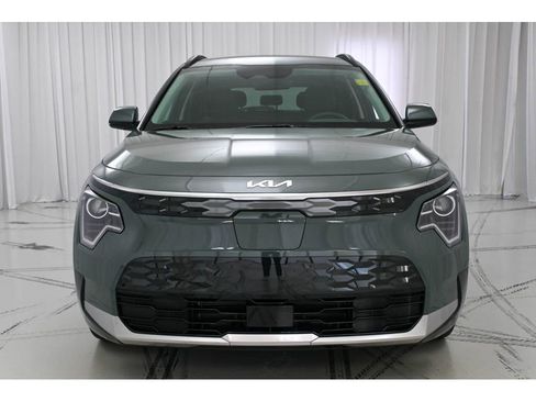 New 2025 Kia Niro Wind image 3