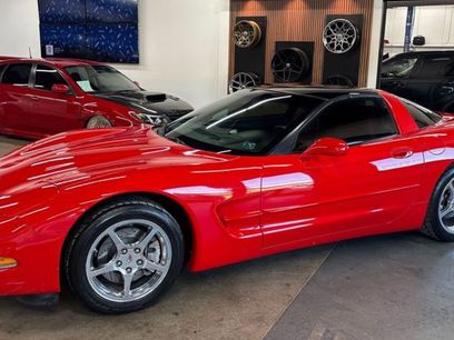 Used 2004 Chevrolet Corvette Coupe w/ Roof Package