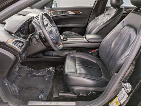 Used 2018 Lincoln MKZ Select w/ Select Plus Package AWD/4WD image 14