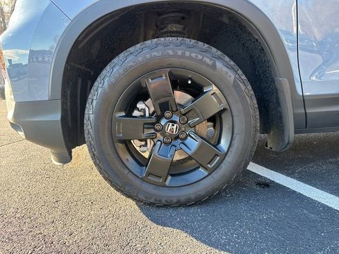 Used 2024 Honda Ridgeline Black Edition image 31