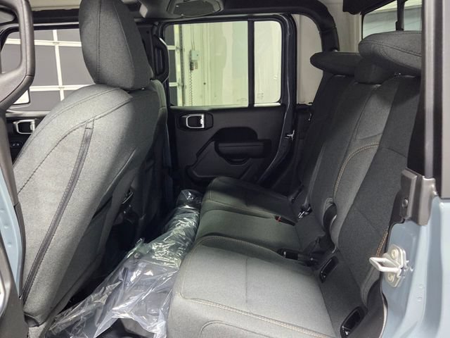 New 2026 Jeep Gladiator Sport AWD/4WD image 5