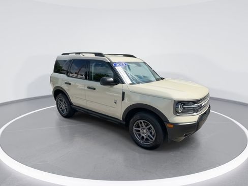 Used 2025 Ford Bronco Sport Big Bend w/ Convenience Package AWD/4WD image 2