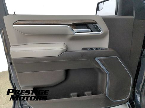 Used 2023 GMC Sierra 1500 SLE w/ Enhanced Capability Package AWD/4WD image 21