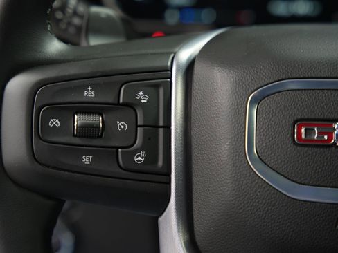 Used 2026 GMC Sierra 1500 SLT w/ SLT Premium Plus Package image 36