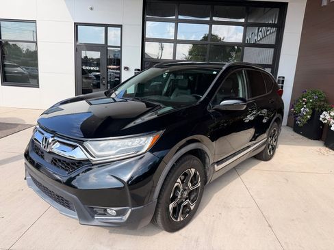 Used 2018 Honda CR-V Touring image 3