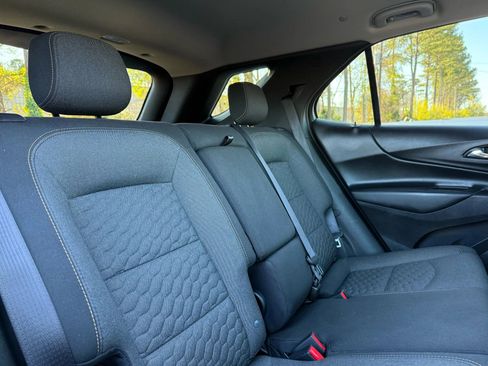 Used 2020 Chevrolet Equinox LT image 31