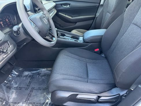 Used 2023 Honda Accord LX image 7