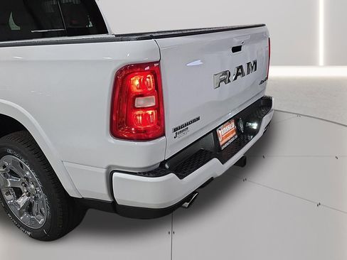 New 2026 RAM 1500 Big Horn AWD/4WD image 19