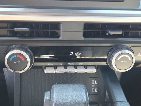 Used 2024 Toyota Tacoma TRD Sport AWD/4WD image 22