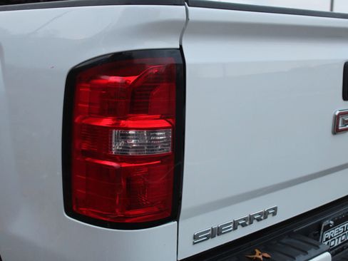 Used 2017 GMC Sierra 1500 SLE w/ SLE Value Package image 39