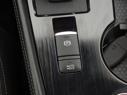 Used 2022 Nissan Rogue SL AWD/4WD image 23