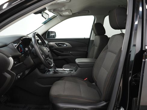 Used 2018 Chevrolet Traverse LT w/ LPO, Floor Liner Package image 25