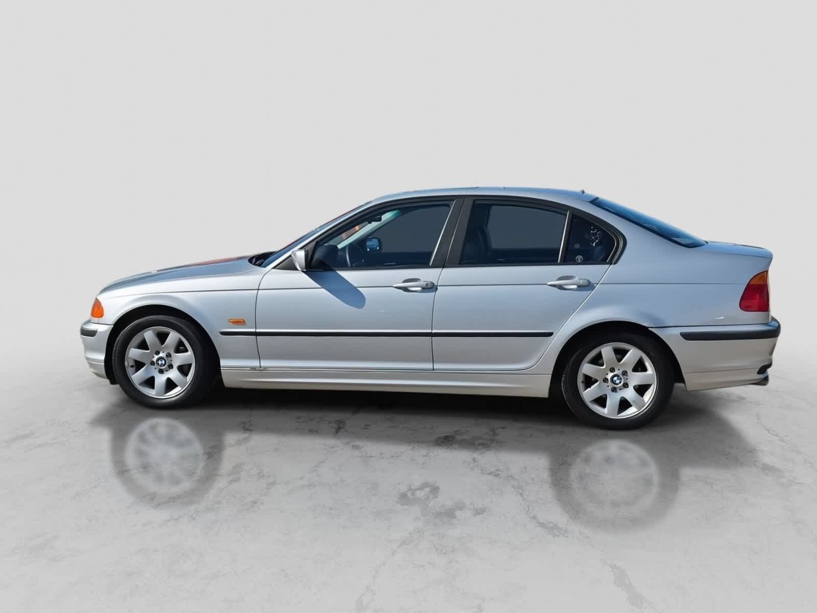 Used 2000 BMW 323i Sedan RWD image 5