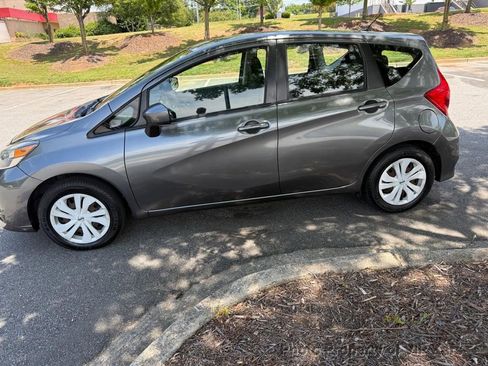 Used 2019 Nissan Versa Note SV FWD image 8
