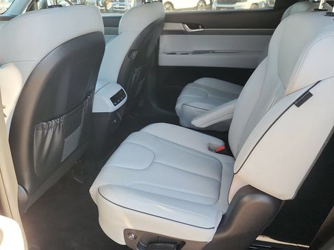 Used 2025 Hyundai Palisade SEL AWD/4WD image 11