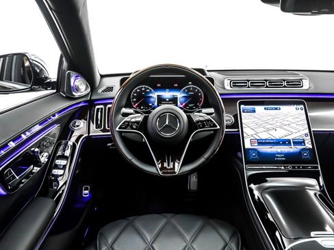New 2025 Mercedes-Benz Maybach S 580 4MATIC image 4