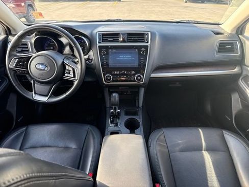 Used 2019 Subaru Outback 2.5i Limited w/ Popular Package #2 AWD/4WD image 12