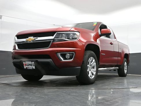 Used 2016 Chevrolet Colorado LT w/ LT Convenience Package RWD image 41