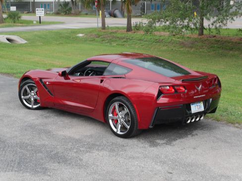 Used 2014 Chevrolet Corvette Stingray Coupe w/ 2LT Preferred Equipment Group RWD image 18