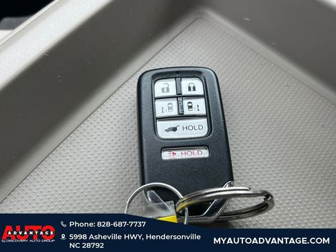 Used 2014 Honda Odyssey Touring image 23