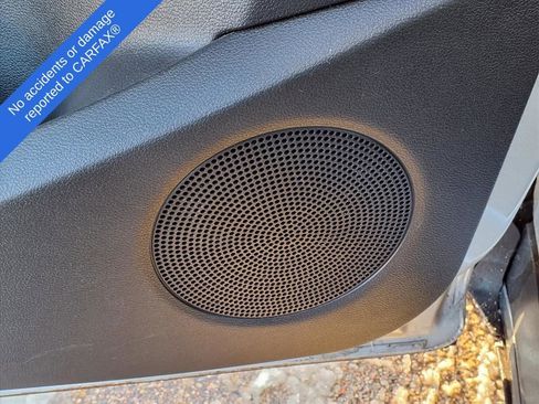 Used 2017 Ford Escape SE w/ Equipment Group 201A image 17