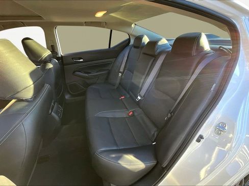 Used 2024 Nissan Altima 2.5 SL image 19