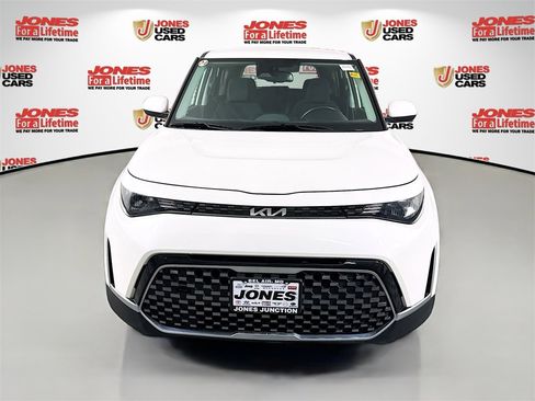 Used 2023 Kia Soul EX image 14