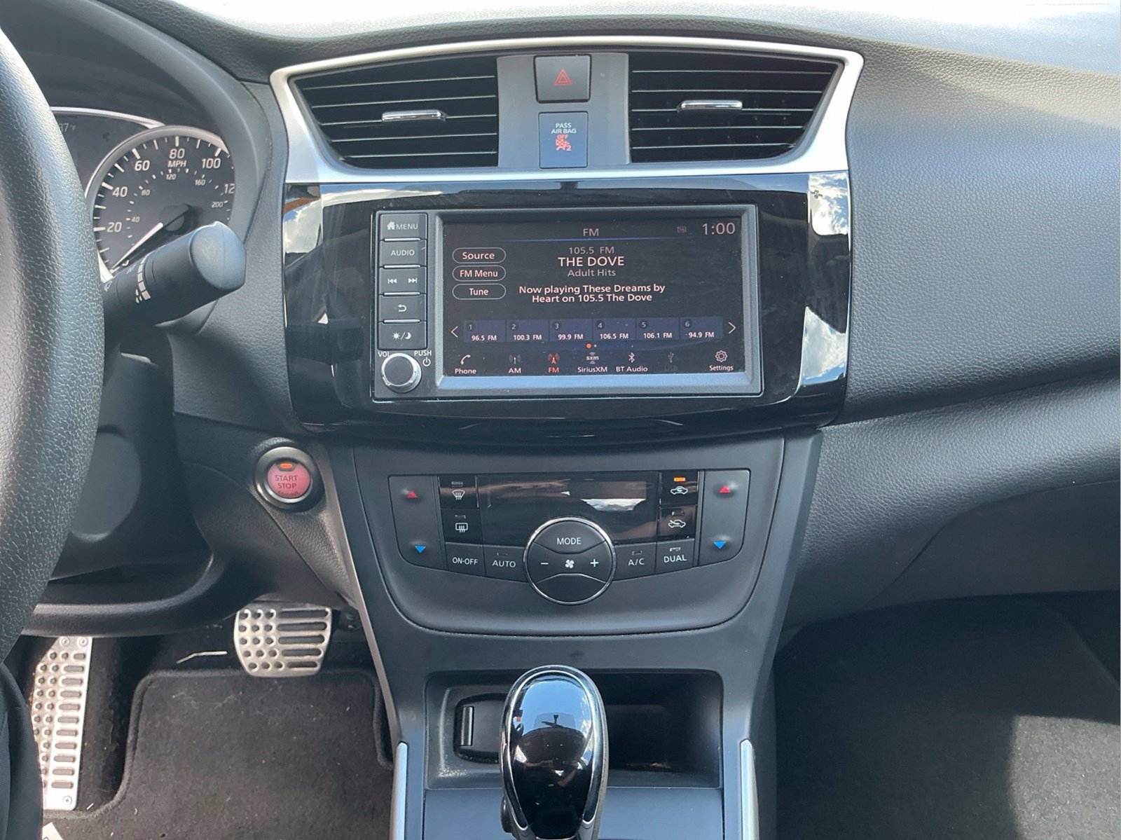 Certified 2019 Nissan Sentra SV FWD image 17