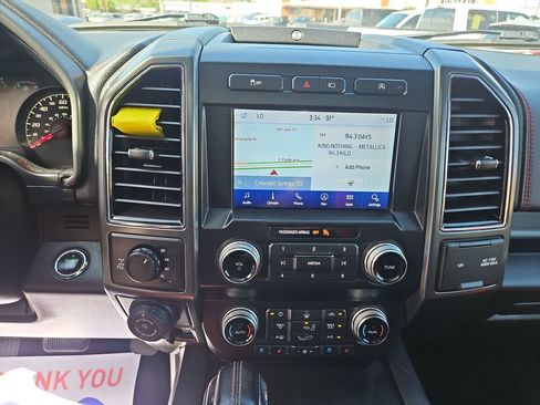 Used 2020 Ford F150 Lariat w/ Equipment Group 502A Luxury AWD/4WD image 17