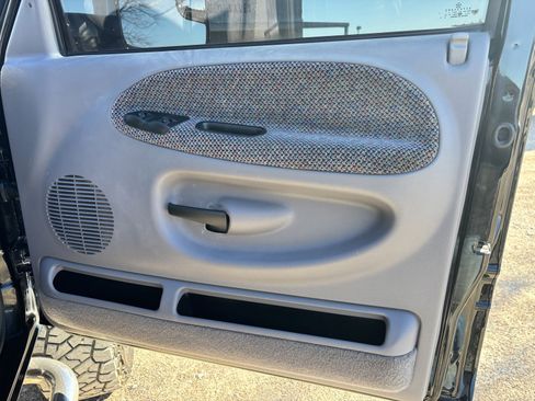 Used 2002 Dodge Ram 2500 Truck 4x4 Quad Cab image 14