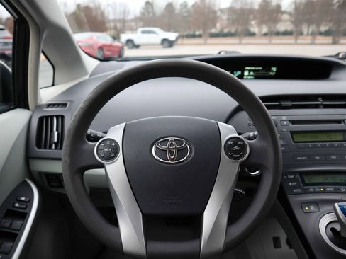 Used 2010 Toyota Prius Two image 14