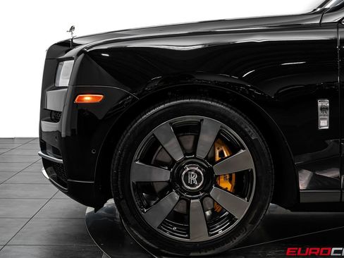 Used 2023 Rolls-Royce Cullinan AWD/4WD image 15