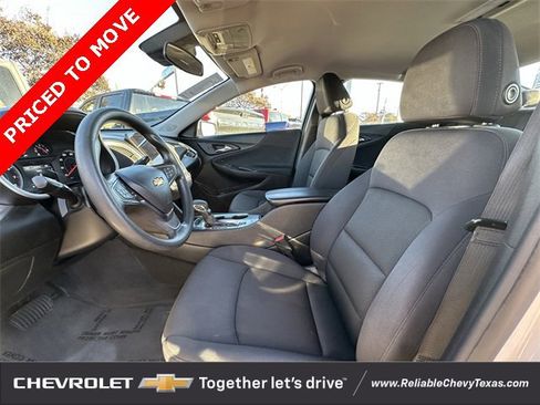 Certified 2024 Chevrolet Malibu LT image 27