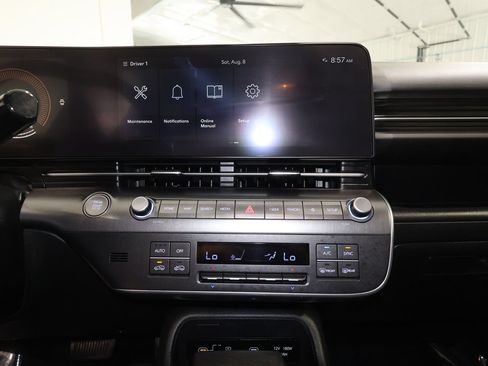 Used 2025 Hyundai Kona SEL FWD image 16