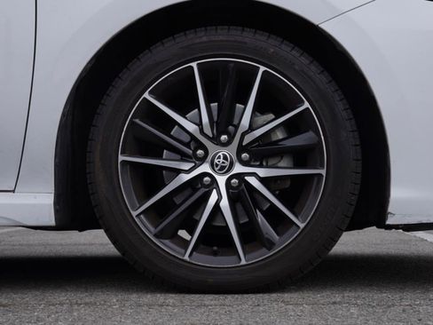 Used 2023 Toyota Camry SE image 7