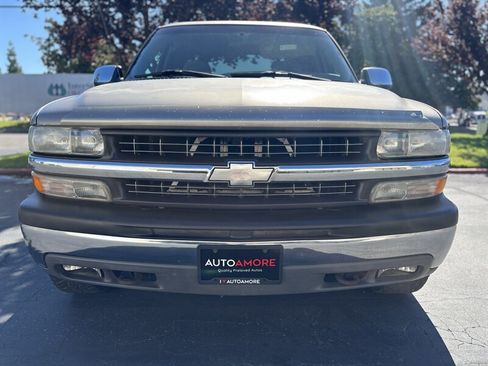 Used 2000 Chevrolet Silverado 2500 LS w/ Firm Ride Suspension Pkg AWD/4WD image 3